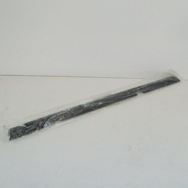 BMW 3 F30 Rear Right Door Window Trim 51357182290 2015 ORIGINAL - Image 2