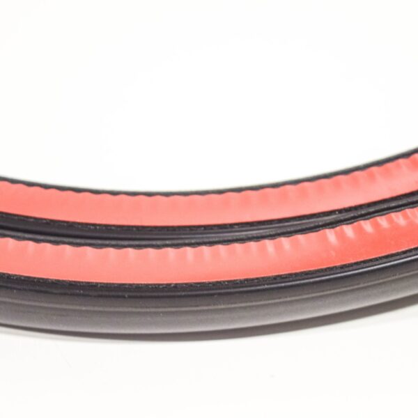 Audi A5 8W6 Rear Right Outer Door Seal Gasket 8W8839912 ORIGINAL - Image 4