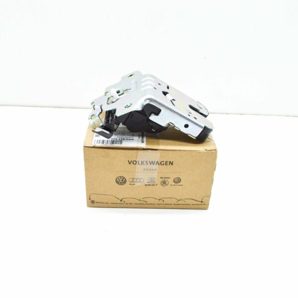 AUDI A4 B9 Rear Trunk Lock 8W0827503 ORIGINAL
