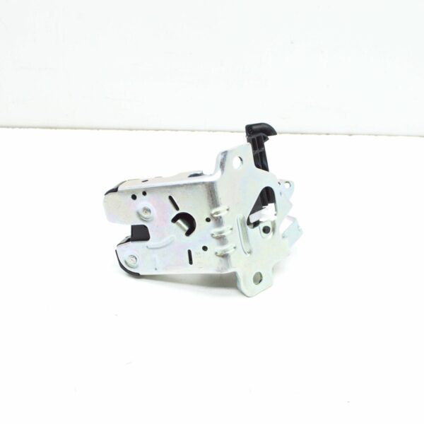 AUDI A4 B9 Rear Trunk Lock 8W0827503 ORIGINAL - Image 2