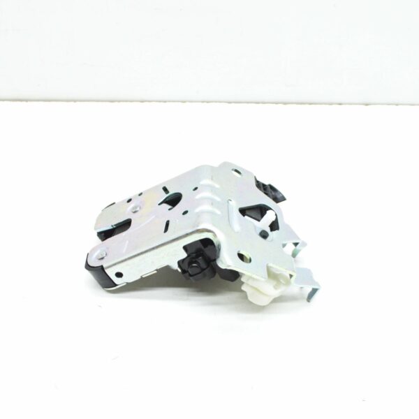 AUDI A4 B9 Rear Trunk Lock 8W0827503 ORIGINAL - Image 5