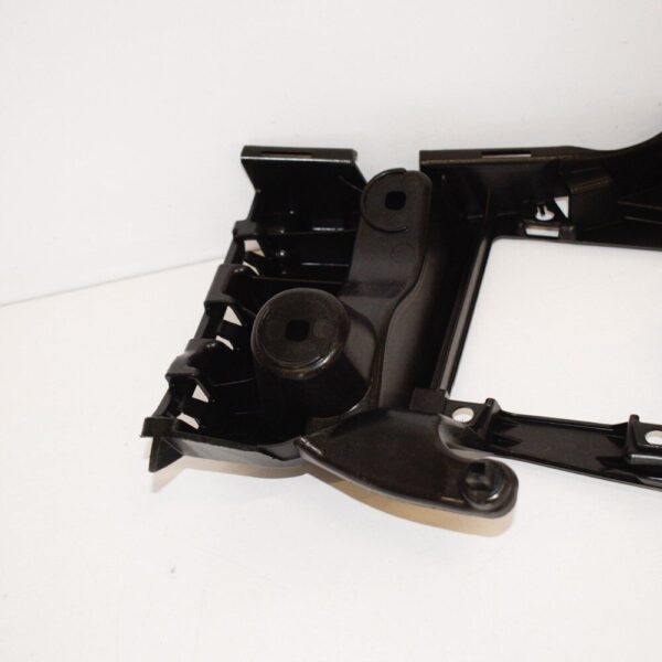 Audi A6 C7 Rear Bumper Right Bracket 4G9807394D ORIGINAL - Image 4