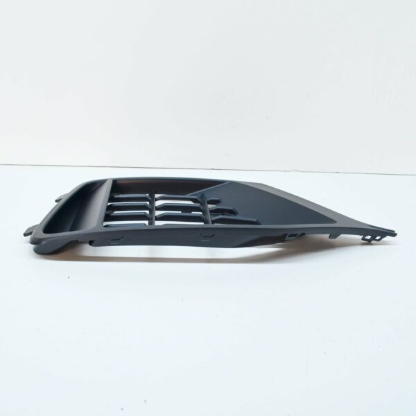 AUDI Q8 Front Right Bumper Grille 4M8807682B4W3 ORIGINAL - Image 5