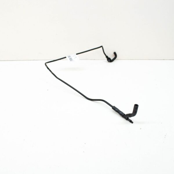 AUDI RS6 Avant 4F C6 Right Vacuum Hose 07L131056J ORIGINAL - Image 4
