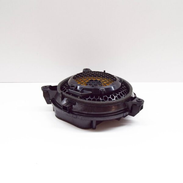 AUDI A3 8V Rear Bass Loudspeaker 8V0035412C ORIGINAL - Image 2