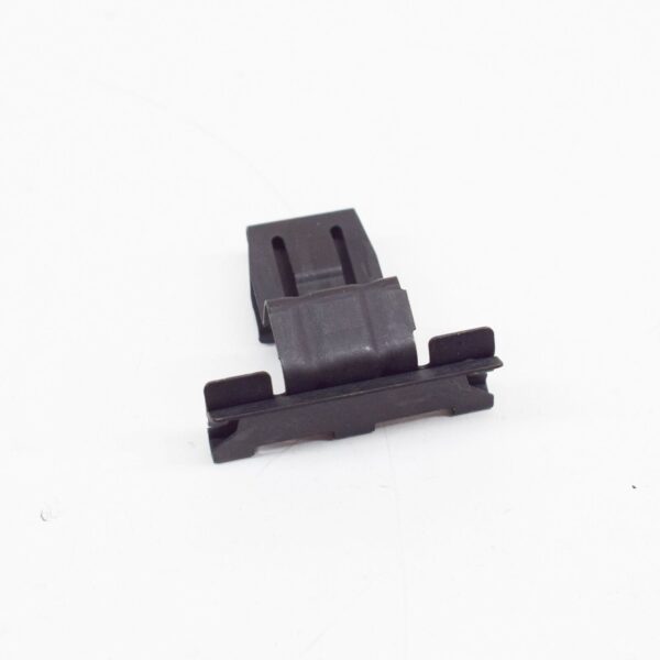FORD KUGA MK1 C394 Front Door Trim Panel Clip 1505121 W712967-S430 ORIGINAL - Image 2