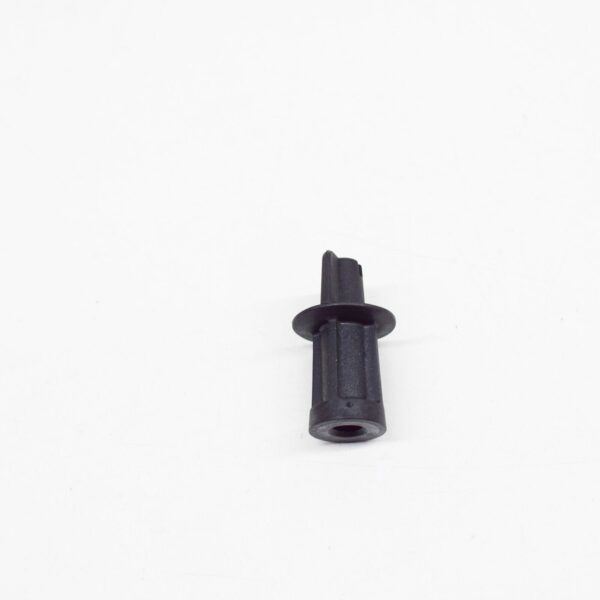 FORD FOCUS MK4 C519 Estate Rear Outer Lamp Nut M6 1128772 ORIGINAL - Image 2