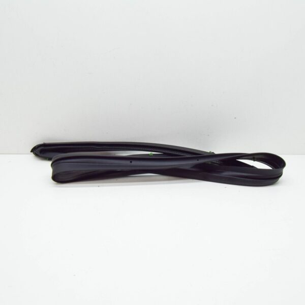 FORD PUMA Body Rocker Panel Left Weatherstrip 2416846 ORIGINAL - Image 3