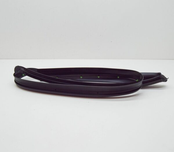 FORD PUMA Body Rocker Panel Left Weatherstrip 2416846 ORIGINAL - Image 4