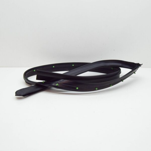 FORD PUMA Body Rocker Panel Left Weatherstrip 2416846 ORIGINAL - Image 5