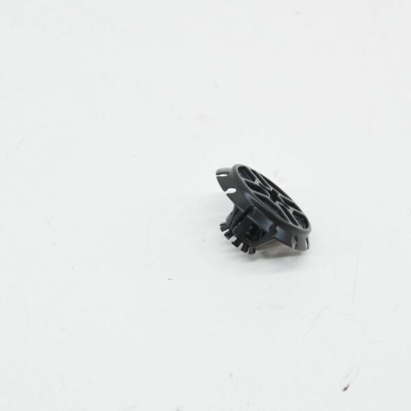 FORD KUGA MK2 C520 Underbosy Shield Deflector Retainer 5337660 ORIGINAL - Image 3