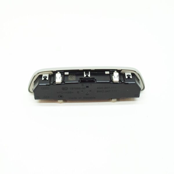 AUDI A4 Avant B9 Rear Interior Light 8W0947111ET1 ORIGINAL - Image 3