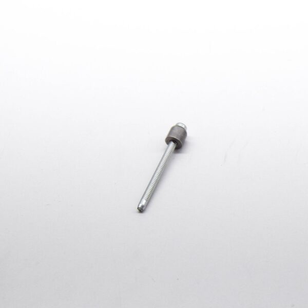 FORD MONDEO MK5 Engine Plug W711691-S900 1383566 ORIGINAL - Image 4