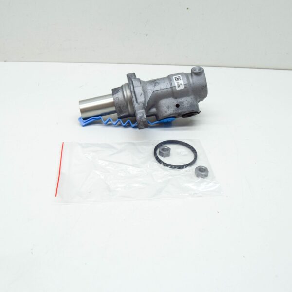 FORD GRAND C-MAX MK2 Brake Master Cylinder RHD 2372573 DV61-2140-JC ORIGINAL - Image 2