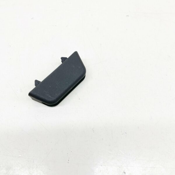 FORD MONDEO MK5 Estate Load Compartment Trim Centre Clip 1891183 ORIGINAL - Image 5