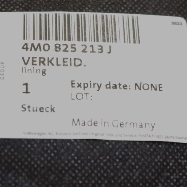 AUDI Q7 4M Rear Left Floor Pan Splash Shield 4M0825213J ORIGINAL - Image 5