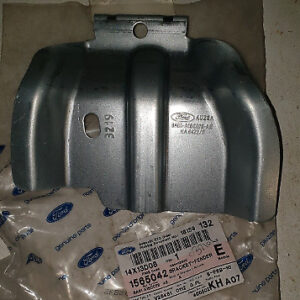 FORD FIESTA MK6 Front Right Side Panel Bracket 1565042 ORIGINAL