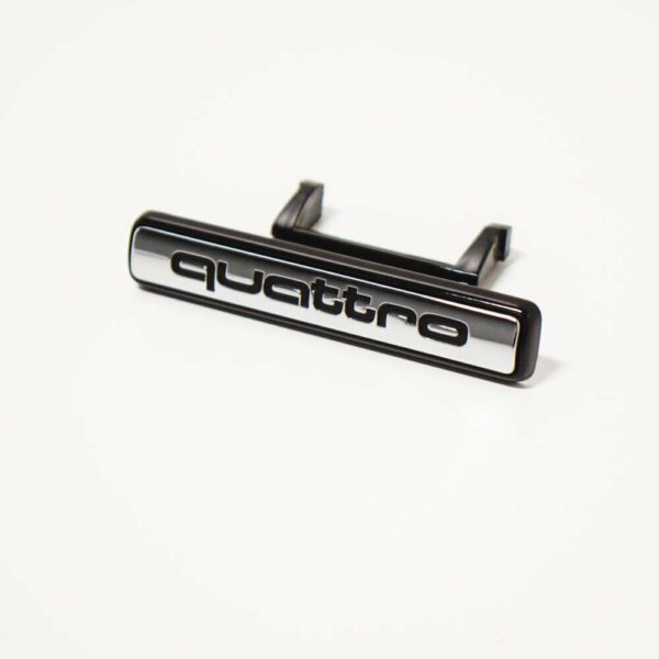 AUDI Q3 8U Front Black-Glossy Quattro Inscription 8U0853736T94 ORIGINAL