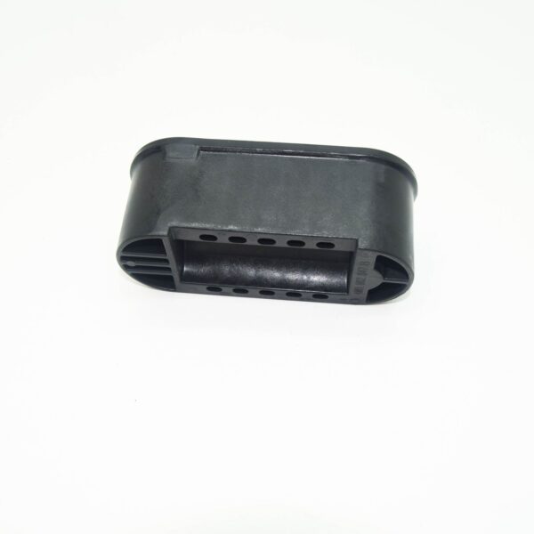 AUDI Q7 4M Rear Jack Socket 4M0802847B ORIGINAL - Image 2
