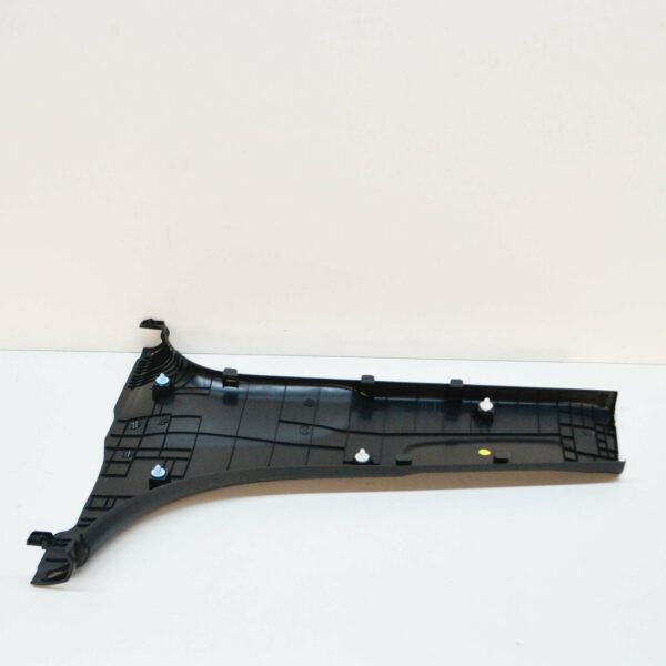 HYUNDAI KONA Right Side Lower B Pillar Trim 85845K4000TRY ORIGINAL - Image 4