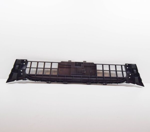 AUDI Q5 8R Front Bumper Radiator Grill Plate 8R0853692B 2016 ORIGINAL - Image 4