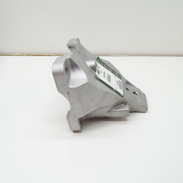 JAGUAR F-PACE X761 Left Side Engine Mount Bracket T4A1045 ORIGINAL - Image 5