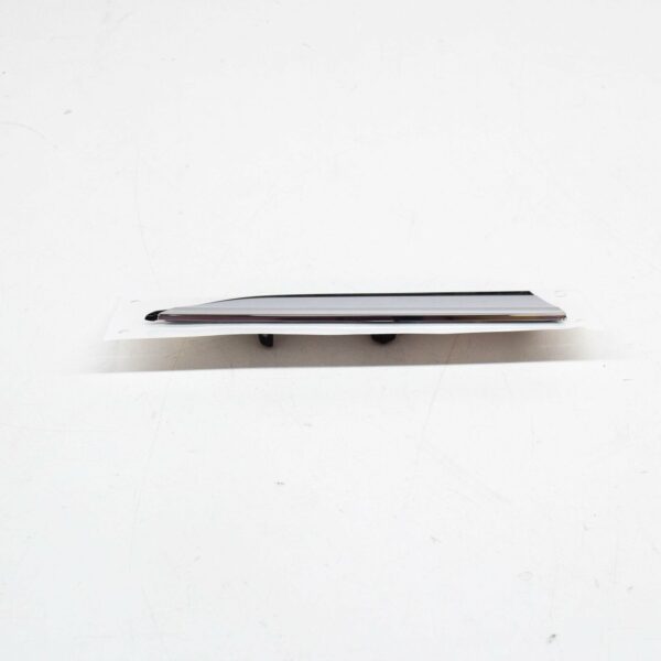 AUDI A5 Convertible 8W6 Front Right Door Chrome Trim 8W6853604APUZ ORIGINAL - Image 5