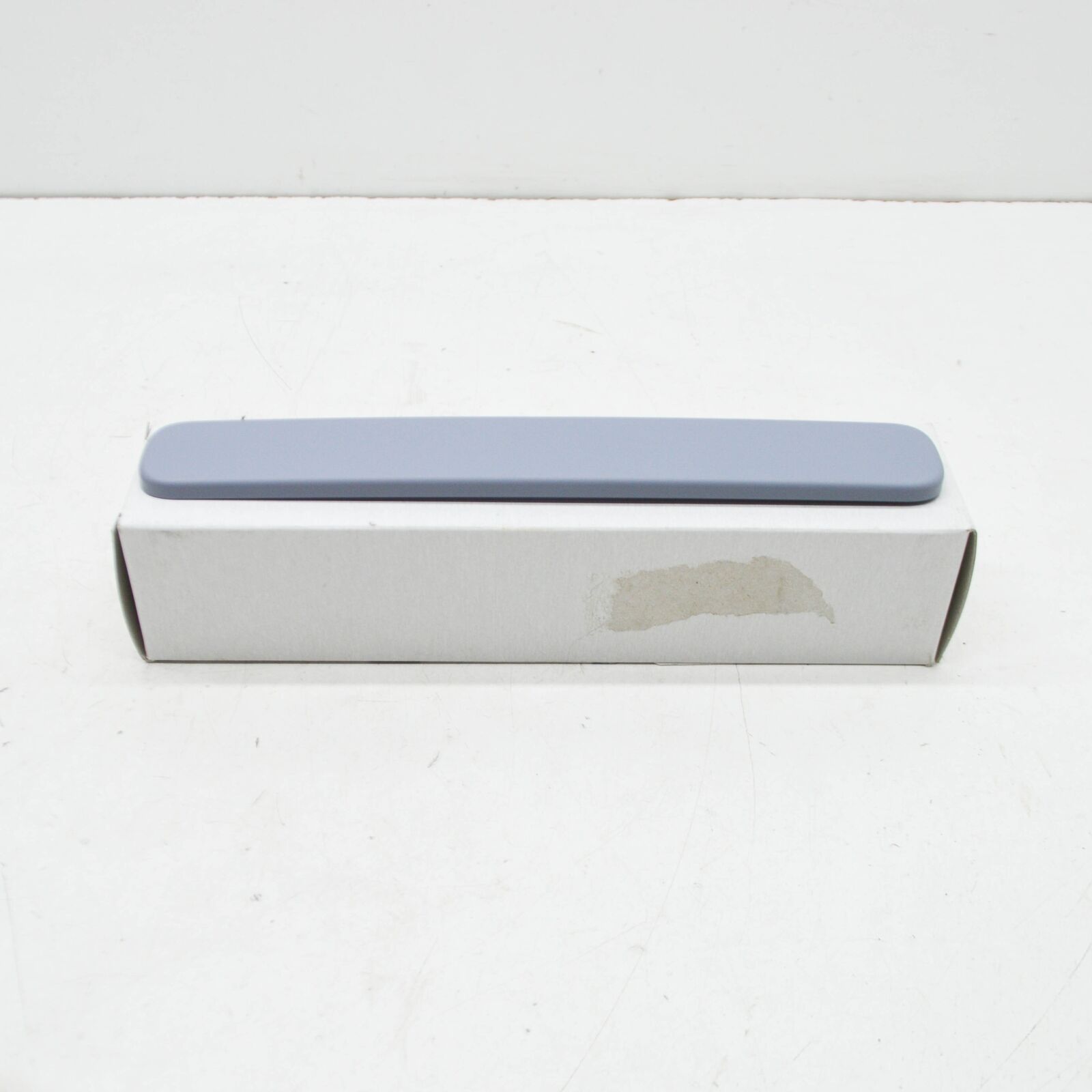 LR RANGE ROVER EVOQUE L551 Rear Right Door Cover Trim LR115189 ORIGINAL 1 LR RANGE ROVER EVOQUE L551 Rear Right Door Cover Trim LR115189 ORIGINAL