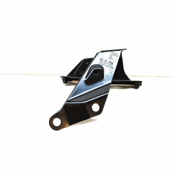 Audi A7 4G Right Brace 4G8821136D GENUINE NEW - Image 3