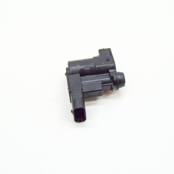 LAND ROVER RANGE ROVER IV L405 Fuel Filler Door Lock Button LR104060 ORIGINAL - Image 4