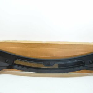 LR DISCOVERY 4 L319 Front Windshield Cowl Top Panel RHD LR096163 ORIGINAL