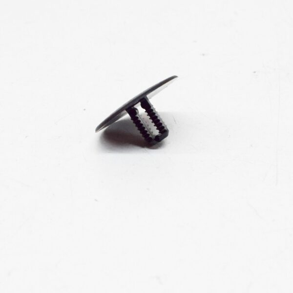 LR FREELANDER 2 L359 Rear Hood Insulation Retaining Clip LR005469 ORIGINAL - Image 3