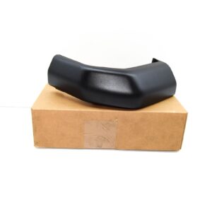 LR DISCOVERY II L318 Rear Left Bumper Finish Molding DQR101090 ORIGINAL