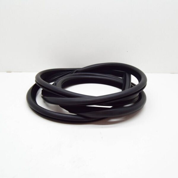 LAND ROVER RANGE ROVER L322 Front Door Seal LR014294 ORIGINAL - Image 2