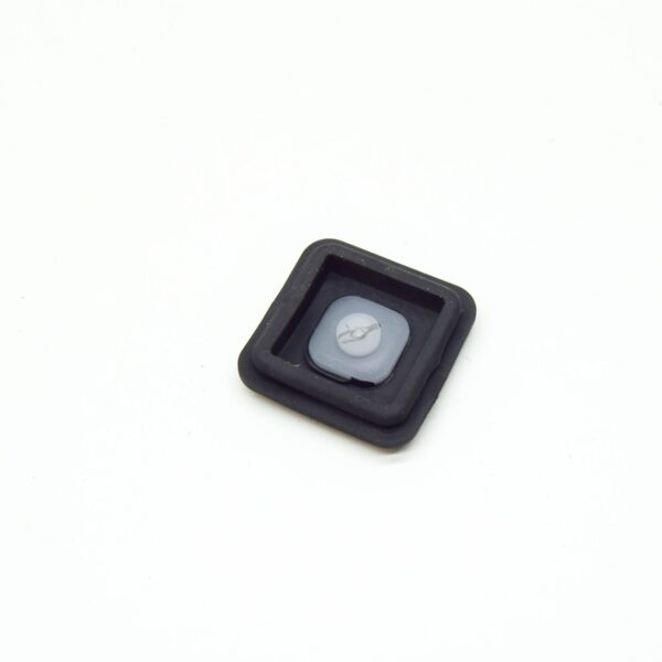 LR DISCOVERY III L319 Rear Lower Tailgate Blanking Plug BYA500011 ORIGINAL - Image 3