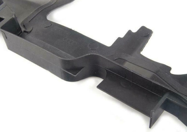 AUDI A4 B7 Radiator Left Air Guide 8E0121283AC ORIGINAL - Image 3
