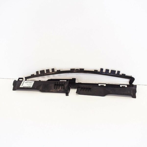 MERCEDES-BENZ C-CLASS Front Air Duct W205 A2055050130 ORIGINAL