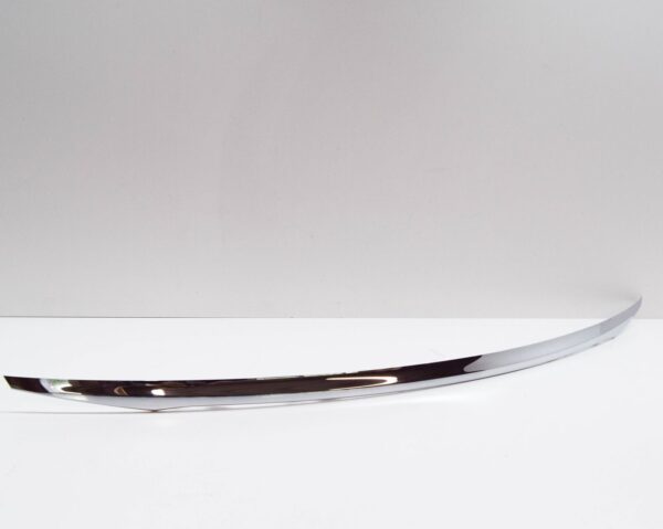MERCEDES-BENZ E W213 Trunk Lid Trim Strip A2137570000 ORIGINAL - Image 2