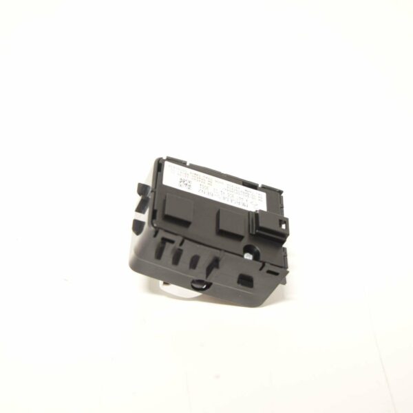 MB VITO W447 Front Left Door Switch Block LHD A44790541039051 ORIGINAL - Image 2