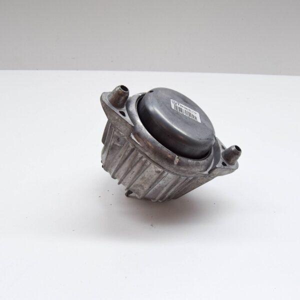 MERCEDES-BENZ C W204 Front Right Engine Support A2042405917 ORIGINAL - Image 3