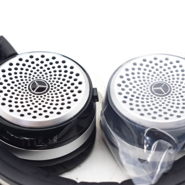 MERCEDES-BENZ S W222 Headphones A2228205001 ORIGINAL - Image 3