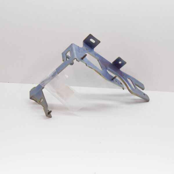 MERCEDES-BENZ E W213 Right Cooler Arch Holder A2135005600 ORIGINAL - Image 3