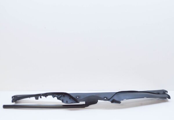 MERCEDES-BENZ E W211 Front Windshield Cowl Rain Tray LHD A2118300513 ORIGINAL - Image 2