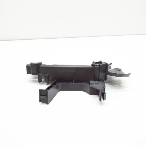 MERCEDES-BENZ E W212 Left Engine Oil Cooler Bracket A2125001631 ORIGINAL - Image 4