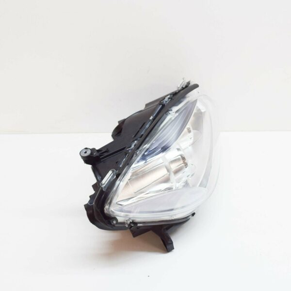 MERCEDES-BENZ GLE W166 Front Right Headlight LHD A1668206759 ORIGINAL - Image 2