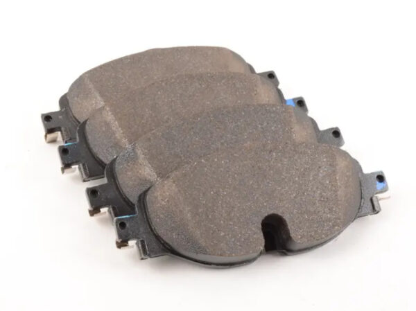 AUDI Q3 Sportback F3 Front Brake Pad Set 5Q0698151M ORIGINAL - Image 2