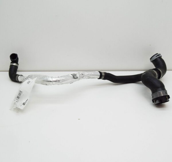 MERCEDES-BENZ CLA C118 Radiator Lower Right Coolant Hose A1775011601 ORIGINAL - Image 2