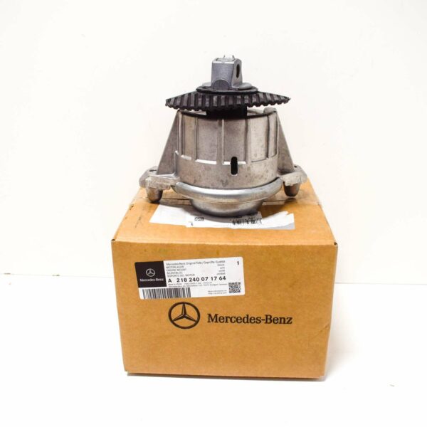 MERCEDES-BENZ E W212 AMG Front Left Engine Mount A2182400717 ORIGINAL
