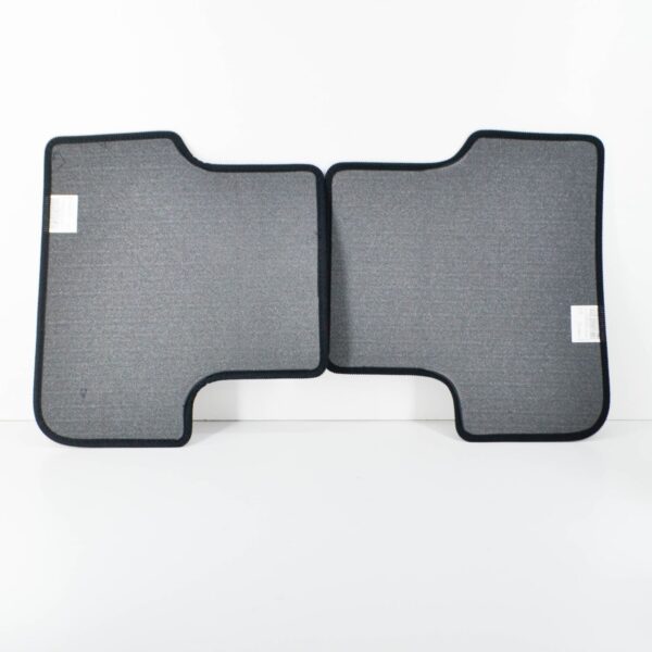 MERCEDES-BENZ GLA X156 Rear Floor Mat Set A17668037009G32 ORIGINAL - Image 2