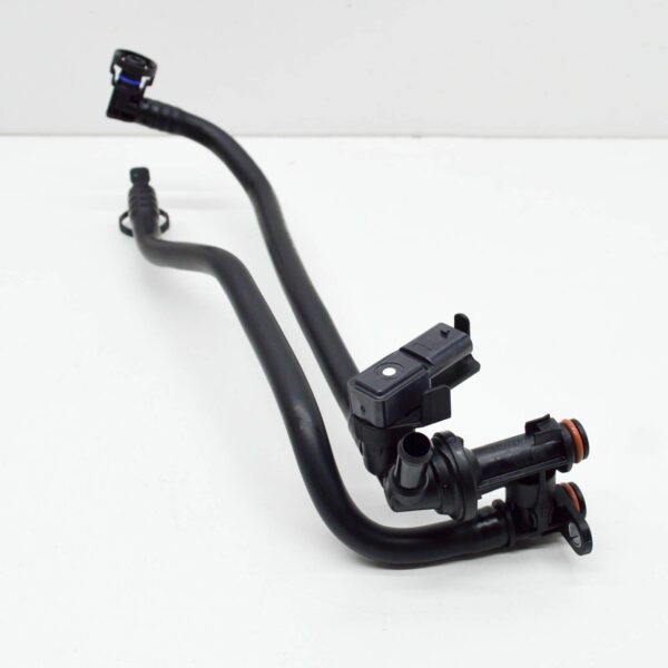 MERCEDES-BENZ GLE W166 Engine Ventilation Tube A2760180100 ORIGINAL - Image 4
